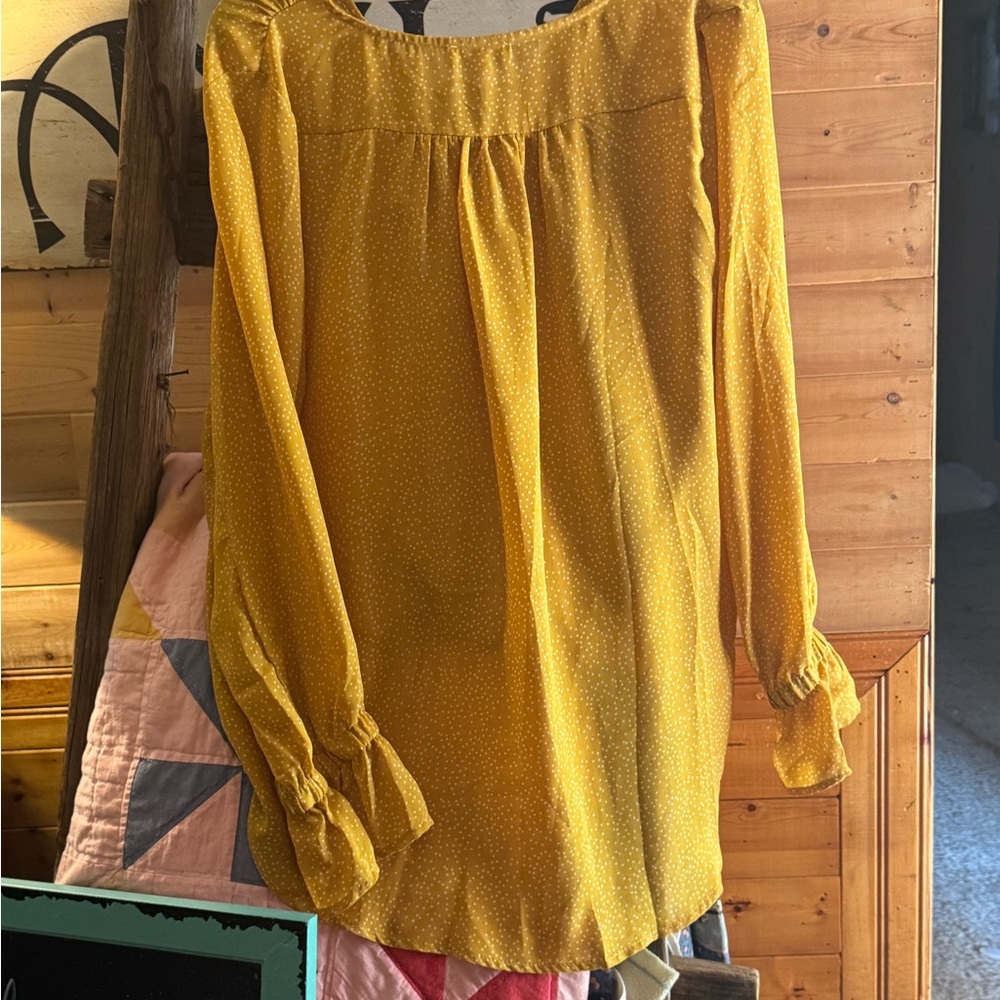 Umgee Yellow top with white polka dots